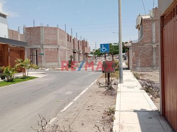 VENTA TERRENO  IV ETAPA DE LAS PRADERAS NUEVO CHIMBOTE