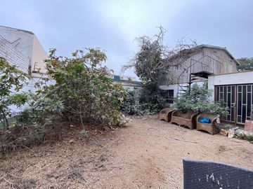 Venta De Casa Como Terreno En Aurora Miraflores Misma Avenida Roca y Boloña