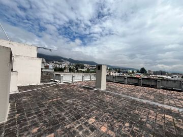 Departamento de venta sector la jipijapa cerca a la plaza de toros