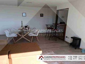 Departamento 3D 2B en República Condominio Don Pedro de Limache, V Región, Chile, cuenta con estacionamiento