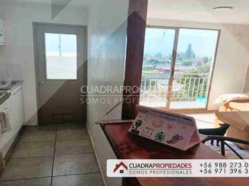 Departamento 3D 2B en República Condominio Don Pedro de Limache, V Región, Chile, cuenta con estacionamiento