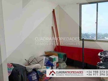 Departamento 3D 2B en República Condominio Don Pedro de Limache, V Región, Chile, cuenta con estacionamiento