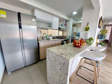 APARTAMENTO en Madrid, Hacienda casa blanca