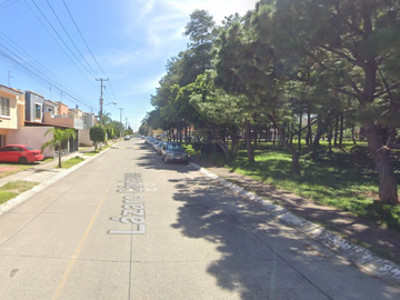 VENDO CASA ADJUDICADO EN PARQUES DE TESISTAN, ZAPOPAN CERCA COLEGIO DEL AIRE