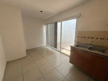 VENDO CASA ADJUDICADO EN PARQUES DE TESISTAN, ZAPOPAN CERCA COLEGIO DEL AIRE
