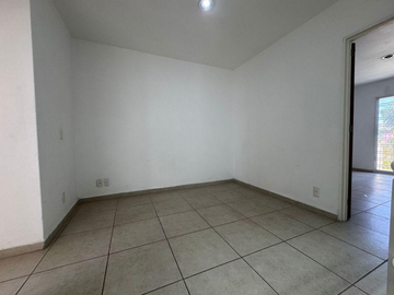 VENDO CASA ADJUDICADO EN PARQUES DE TESISTAN, ZAPOPAN CERCA COLEGIO DEL AIRE