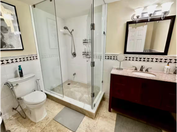 VENTA DE CASA EN PUERTO VALLARTA, COL MARINA VALLARTA