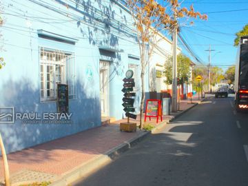 VENDEMOS Hermosa propiedad en pleno centro