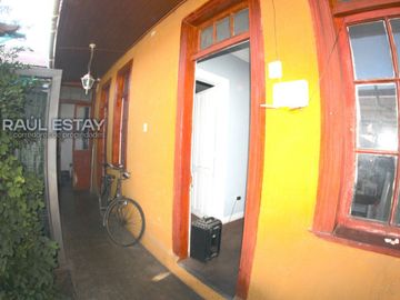 VENDEMOS Hermosa propiedad en pleno centro