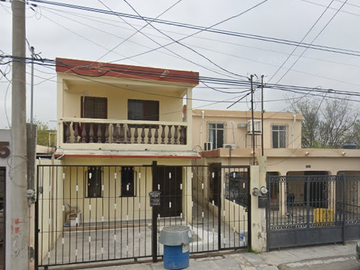 GRAN VENTA DE LINDA CASA A PRECIO DE REMATE CERCA DE WALMART MONCLOVA