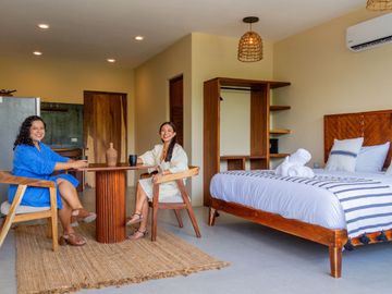 Bonito Estudio en Venta en La Veleta, Tulum con Hermosas Amenidades.