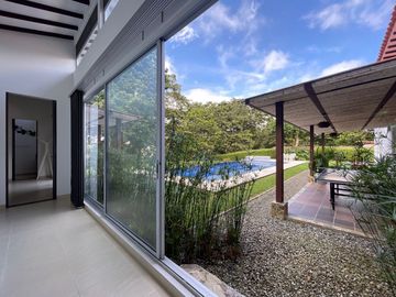 Casa Campestre en venta - Sector Club Campestre Armenia
