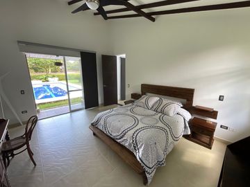 Casa Campestre en venta - Sector Club Campestre Armenia