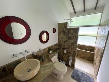 Casa Campestre en venta - Sector Club Campestre Armenia