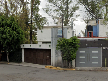 OPORTUNIDAD EN VENTA CASA EN BOSQUES DEL LAGO CUAUTITLAN $3,414,564 MXN RECUPERACION HIPOTECARIA