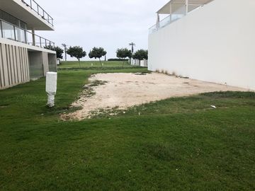 VENTA DE TERRENO EN CONDOMINIO LA JOLLA, ASIA