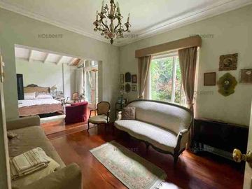 ¡Oportunidad única en San Isidro cerquisima al Olivar! Casa de época ideal para remodelar o desarrollar proyecto inmobiliario