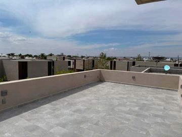 CASA EN VENTA EN EXCLUSIVO FRACCIONAMIENTO EN LEÓN GTO ZONA DE GRAN PLUSVALÍA