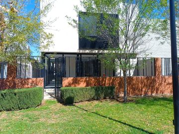 CASA EN VENTA EN EXCLUSIVO FRACCIONAMIENTO EN LEÓN GTO ZONA DE GRAN PLUSVALÍA