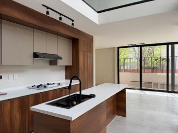 CASA EN VENTA EN EXCLUSIVO FRACCIONAMIENTO EN LEÓN GTO ZONA DE GRAN PLUSVALÍA
