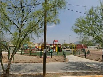 Casa En Venta Remate Bancario En Barrio Alameda, Monterrey, Nuevo León G D