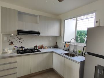 Casa Nueva de 2 recámaras con Alberca a Solo 10 Minutos de Cuautla, Morelos ¡Lista para estrenarse! Modelo Quetzal