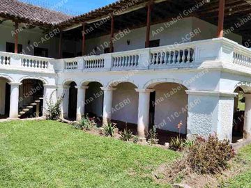 Hermosa casa colonial de hacienda de venta con 1 hectárea y 6000 mt2 de terreno