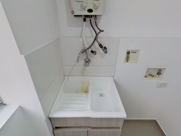 VENTA DE APARTAMENTO EN HACIENDA NIQUIA CERCA A LA ESTACION DEL METRO VIVIRAS COMO EN UN CLUB