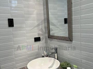 VENTA DE CASA AMPLIA CON PISCINA EN CHICLAYO LA VICTORIA