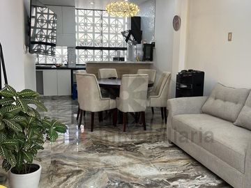 VENTA DE CASA MODERNA EN EL CENTRO DE CHICLAYO