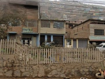 Se Vende Casa Comercial En Villa María Del Triunfo - Rafael Chacon