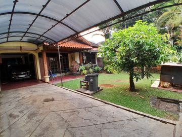 Rumah mewah siap huni di Kawasan Veteran - Bintaro  tanah 425 m2 hanya 7 M nego sampai deal