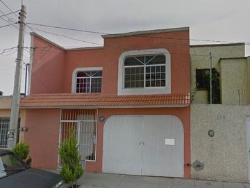 Casa en venta en Fuente del Descanso Las Fuentes, Durango, Dgo.