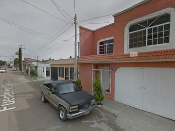 Casa en venta en Fuente del Descanso Las Fuentes, Durango, Dgo.