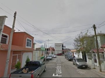Casa en venta en Fuente del Descanso Las Fuentes, Durango, Dgo.