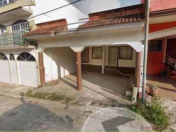 Casa en venta en Fuente de los Tritones, Las Fuentes, Fraccionamiento las Fuentes, Ver. gd