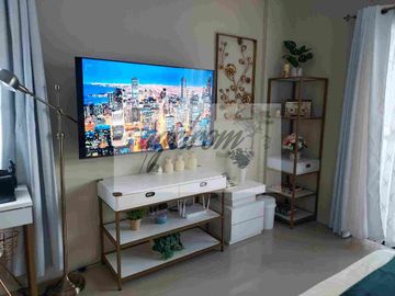 Alpine Villas, Bernese Tower, Crosswind Road,Tagaytay Prime condo for sale