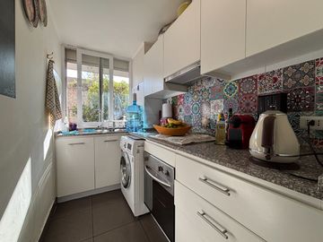 Departamento en Venta, San Miguel. 2 Estacionamientos. Patio Exclusivo