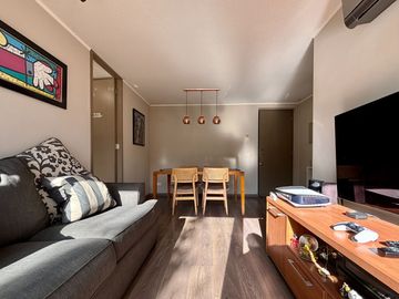 Departamento en Venta, San Miguel. 2 Estacionamientos. Patio Exclusivo