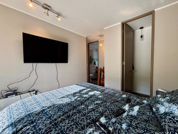 Departamento en Venta, San Miguel. 2 Estacionamientos. Patio Exclusivo