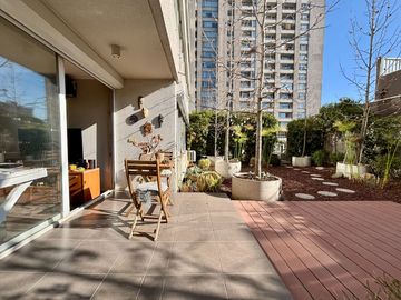 Departamento en Venta, San Miguel. 2 Estacionamientos. Patio Exclusivo