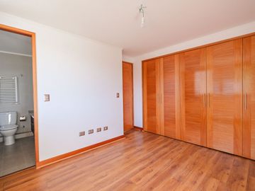 Rebajado Uf1.500 Altos De Casanova 5d+5b 611mt2 / 240mt2