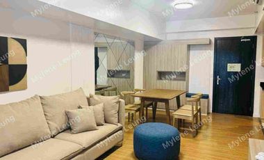 For Sale: BGC Park Triangle Fully Furnished 1 bedroom (along 32nd St)