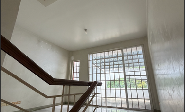 Townhouse near St Luke's QC