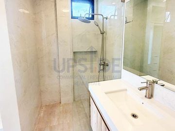 Brazilia Heights House for Sale