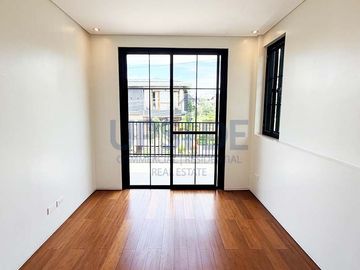 Brazilia Heights House for Sale