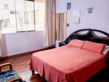 Venta - Casa en Valle Hermoso, Surco.