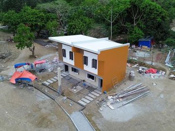 3 BR Townhouse Model at Paseo de Lipa-LEVANA MODEL