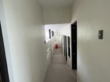 REPRICED:  Mountain View Subdivision House  & Lot for Sale
