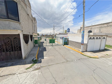 Casa en Privada Retana, Arbolada Los Sauces , Arbolada los Sauces, Zumpango, Estado de México. NO CRÉDITOS.